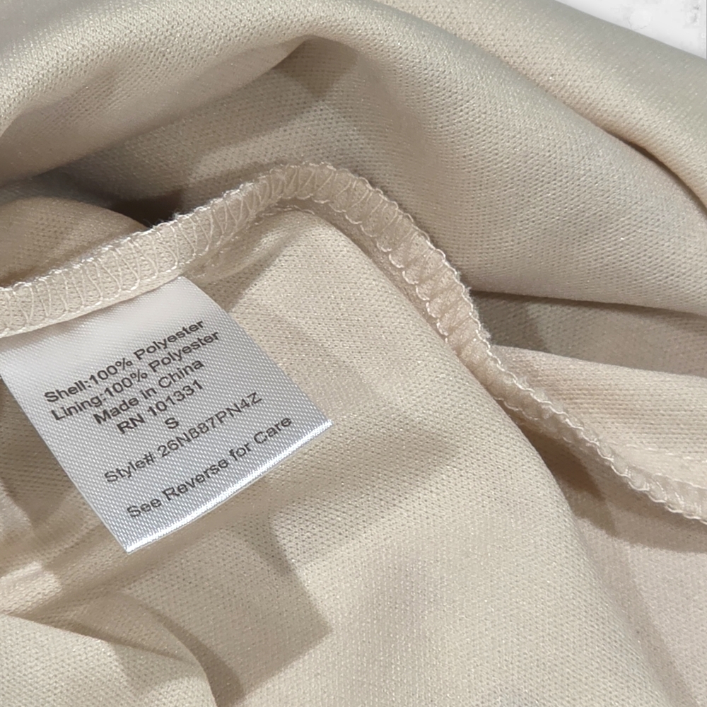 Charlotte Russe Short Sleeve Cream and Red Dress Size Small (S) C1 - Picture 3 of 9